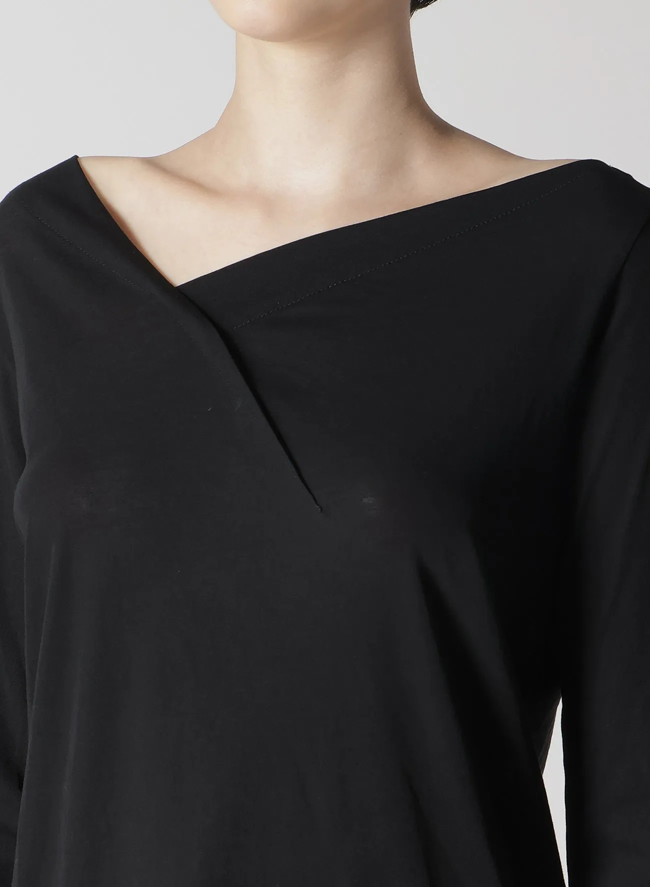 ULTIMA HIGH TWISTED JERSEY TUCK DETAIL LONG SLV T